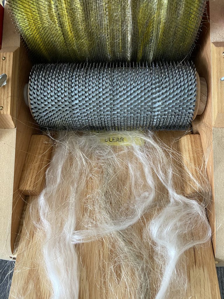 Summer Batt Experiment: Can You Card Flax Fiber?